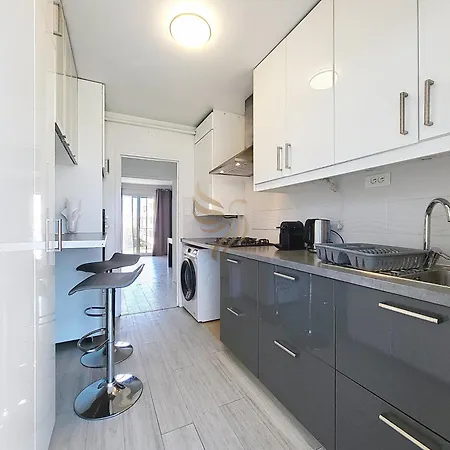 Daire T4 - 6 Pers, Park, 800 M - Capitalchic Services