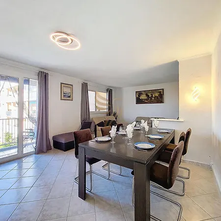 Daire T4 - 6 Pers, Park, 800 M - Capitalchic Services